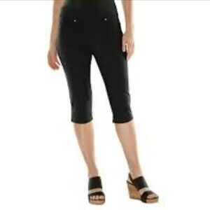 Gloria Vanderbilt Avery Women's Pull on Capri